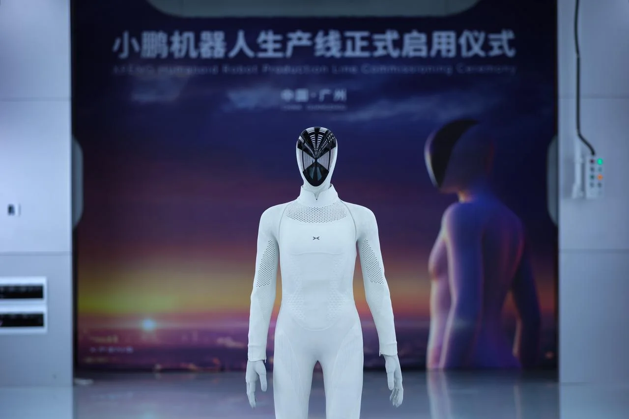 XPeng, IRON robot, insanoid robot, yapay zeka, otomasyon
